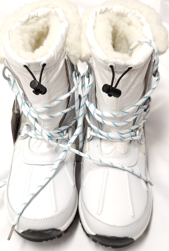 BearPaw Snow boots